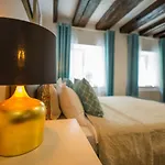 Uptown Studio Brasov