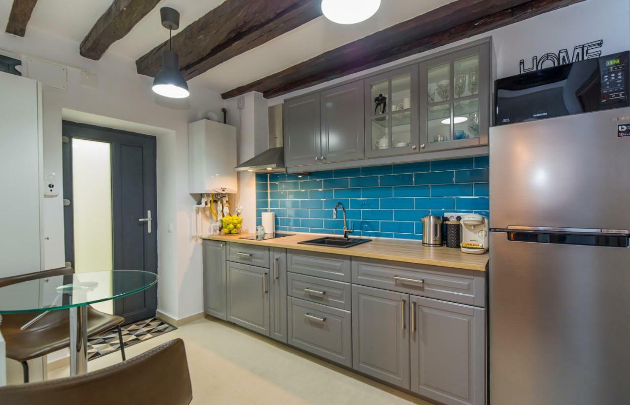 Apartment Uptown
